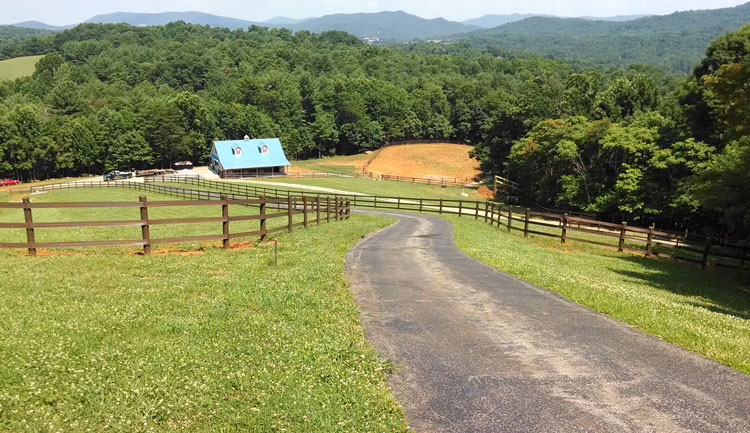 Centaur HTP® Fence installed on farm in Roanoke, VA